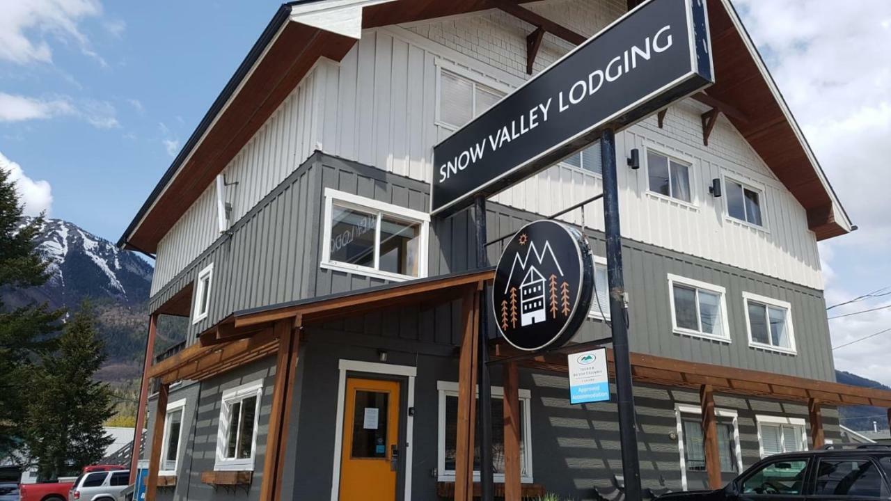 Tiny Homes By Snow Valley Lodging Fernie Exterior foto